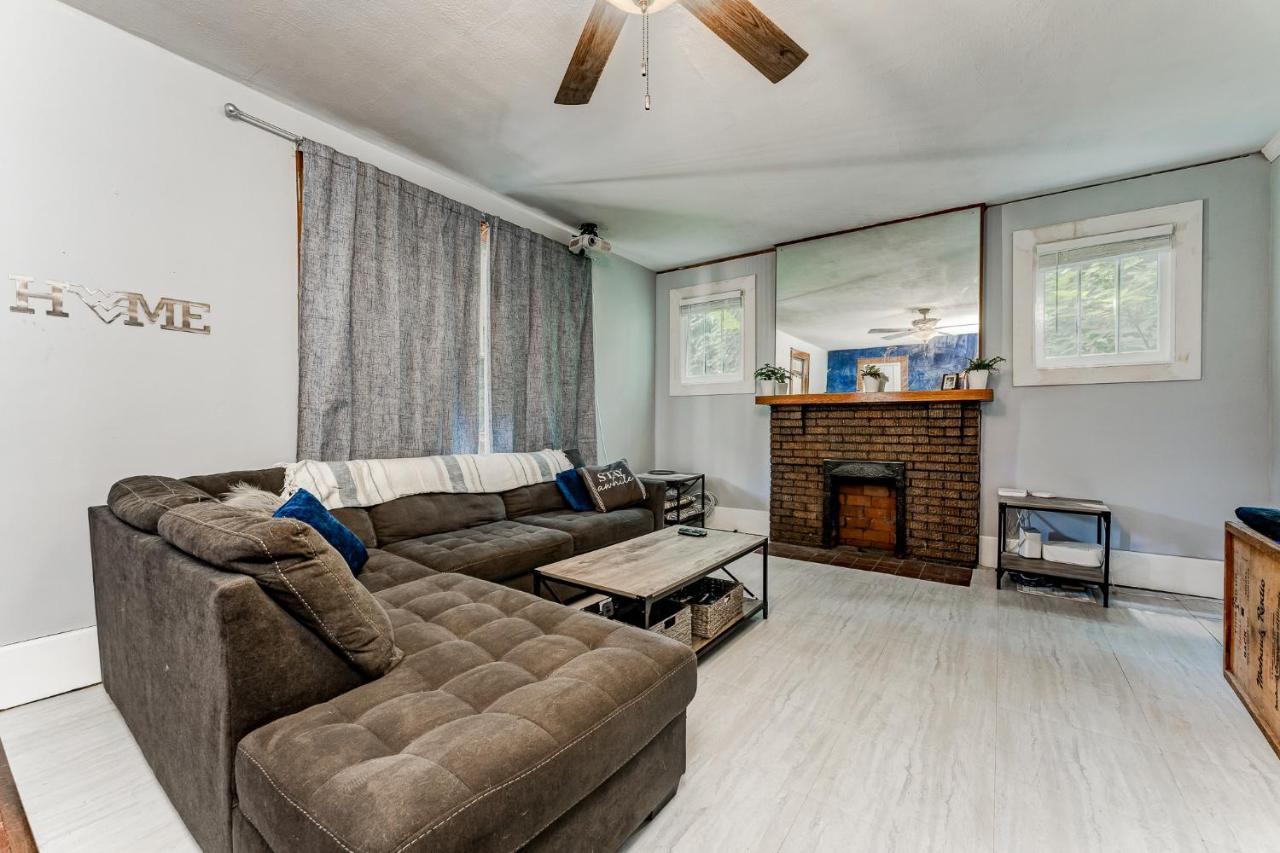 Awesome House, 5 Minutes To Dt, 2 Miles To Stadium And Ruby Memorial! Morgantown Eksteriør billede